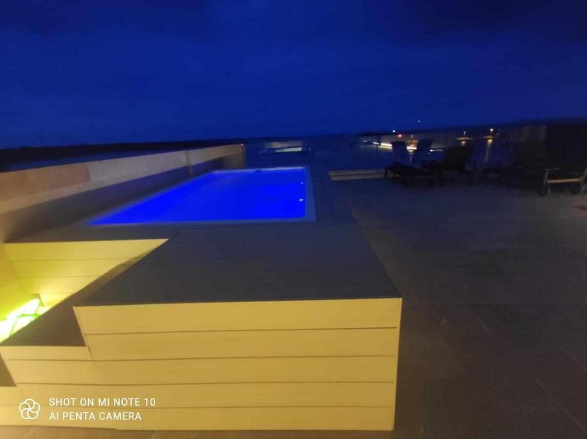 Beachfront Es Turo Apartamento