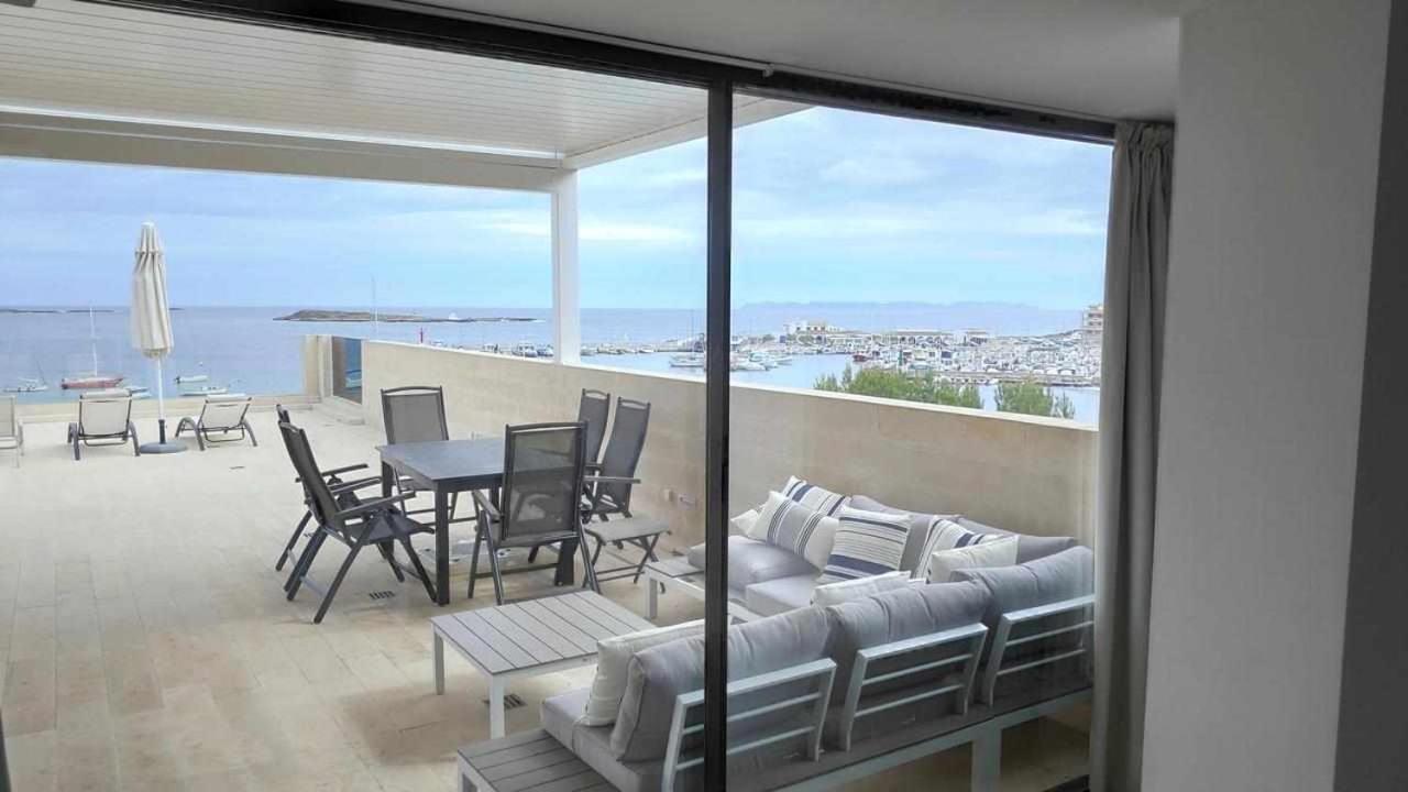 Beachfront Es Turo Lägenhet